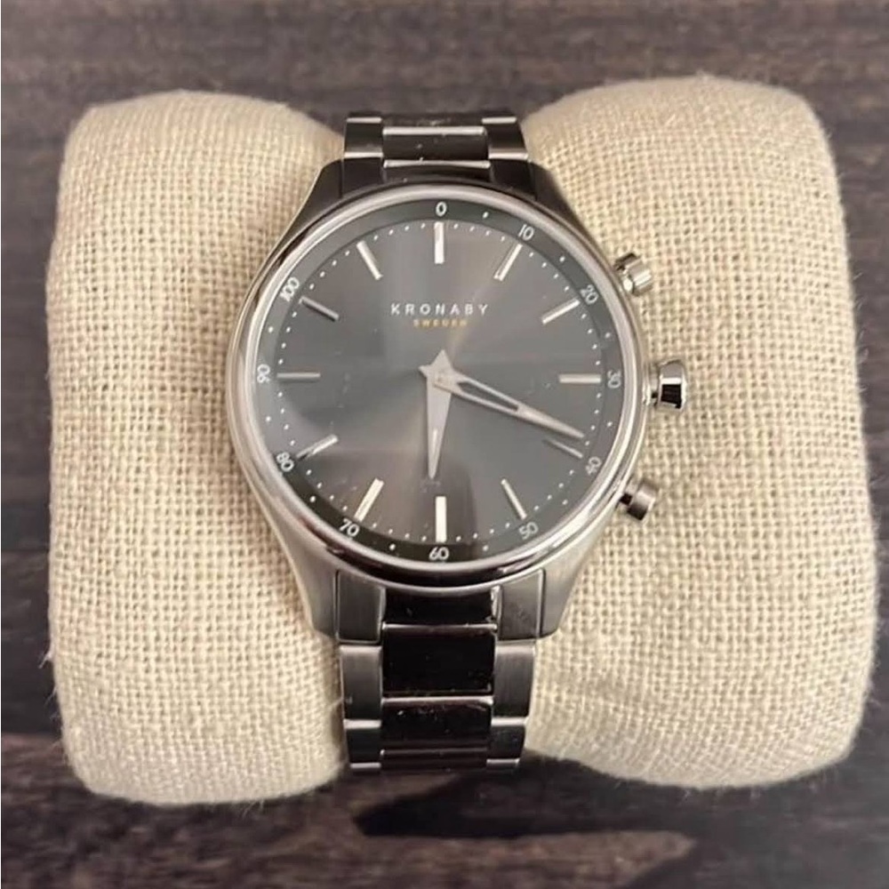 Kronaby Smartwatch